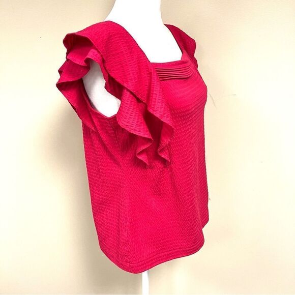 Ann Taylor pink flutter sleeve top.  Size M - Picture 3 of 6
